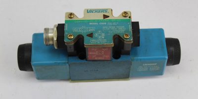 Vickers DG4V-3S-2C-M-FPA5WL-B5-60 Directional Valve *USED* (B272) 1