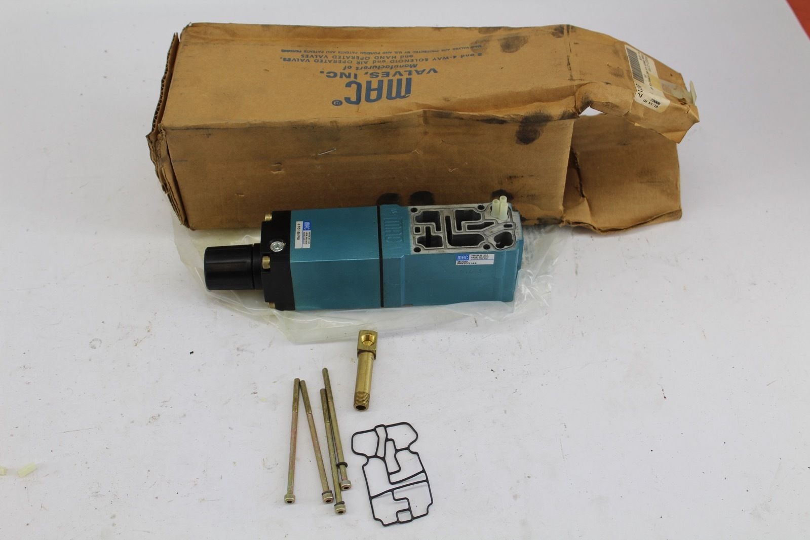 Mac Pressure Regulating Valve PR62D-21AA*NEW* (B272) 1