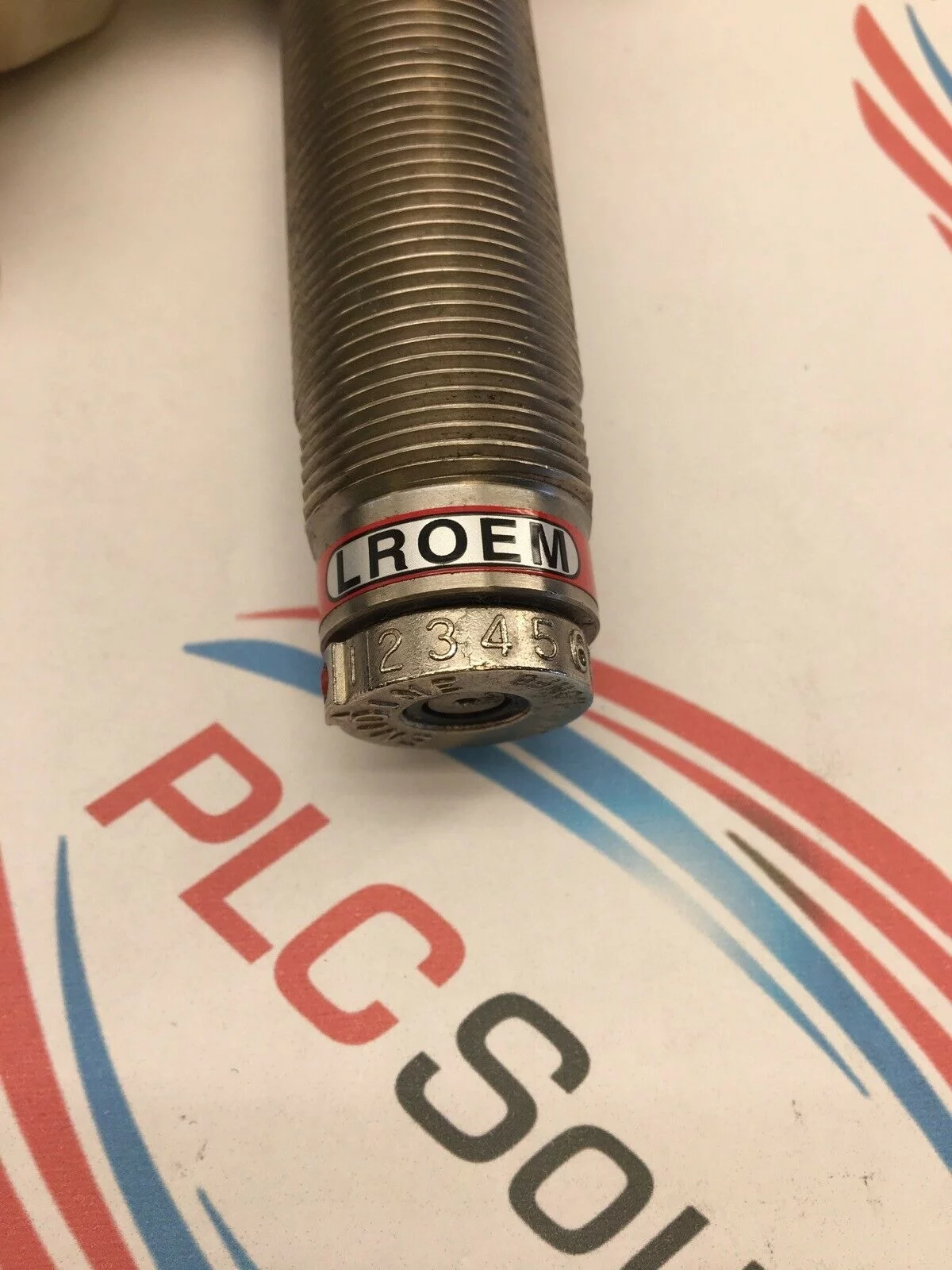 37025-002