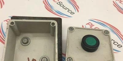 SCHNEIDER ELECTRIC ZBRT1 03019FCF PUSH BUTTON TRANSMITTER SWITCH & ENCLOSURE