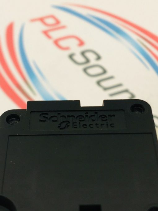 SCHNEIDER ELECTRIC HARMONY WIRELESS TRANSMITTER ZBRT1 WITH CLIPSAL HOUSING - Image 3