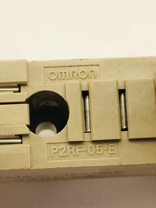 OMRON RELAY BASE 10A 250V P2RF-05-E LOT OF 10 - Image 4