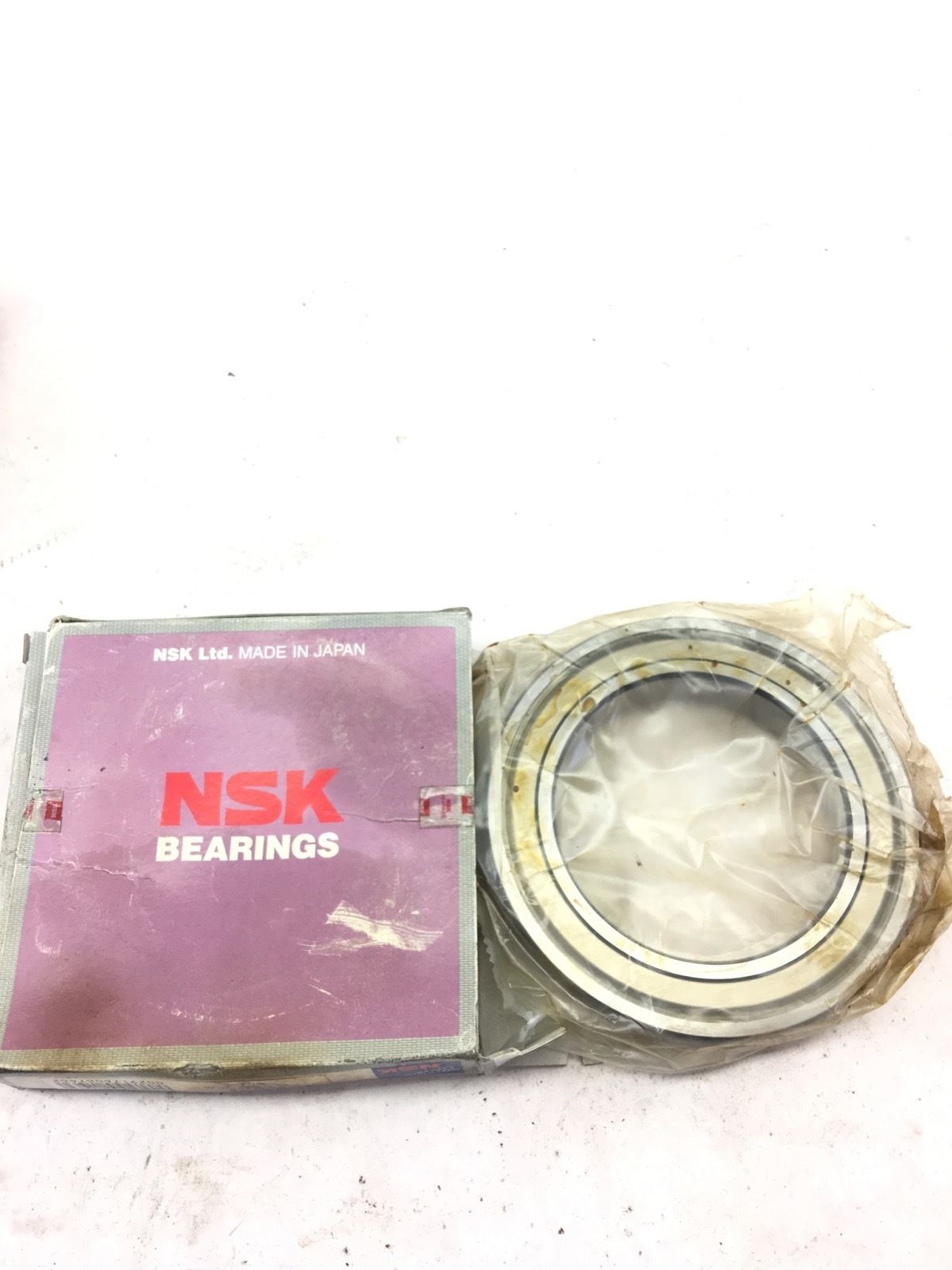 NEW IN BOXÂ NSK BEARINGS 6020ZZC3 Metal Shielded Deep Groove Ball Bearing, B377 1