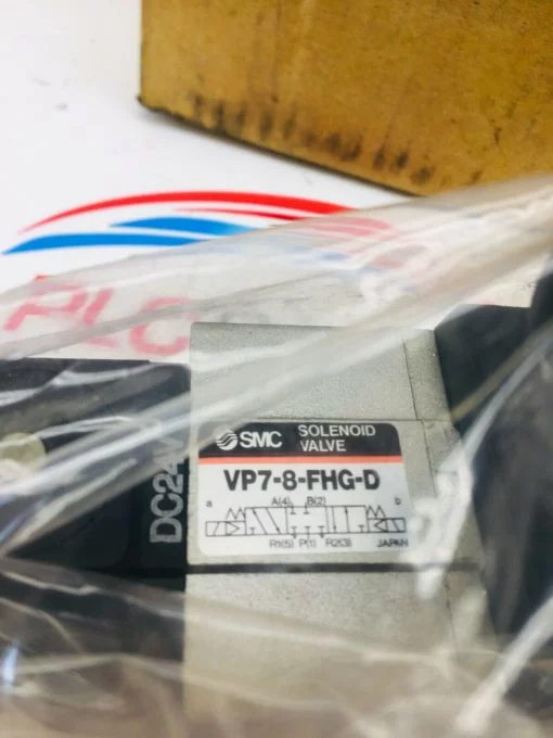 SMC SOLENOID VALVE VP7-8-FHG-D-3N - Image 2