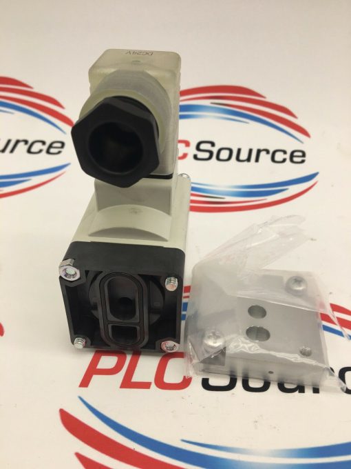 SMC VX2C0AZ2VX1603  5mm DIRECT OPERATED 2 PORT SOLENOID VALVE - Image 3