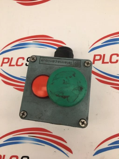 SCHNEIDER TELEMECANIQUE XAPM1202  ZBE-101 SQUARE METAL ENCLOSURE - Image 3