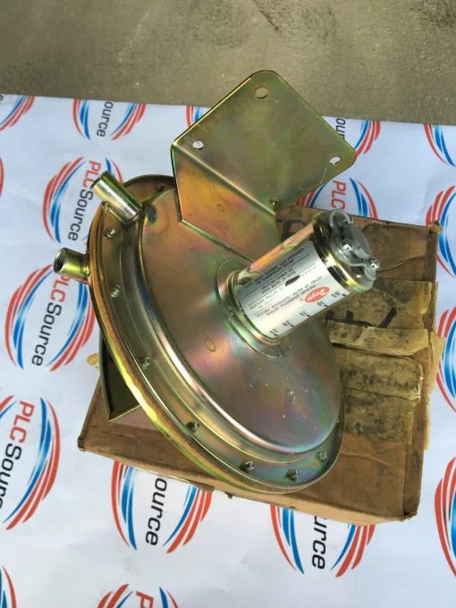 DWYER 1638-0 LARGE DIAPHRAGM PRESSURE SWITCH - Image 6
