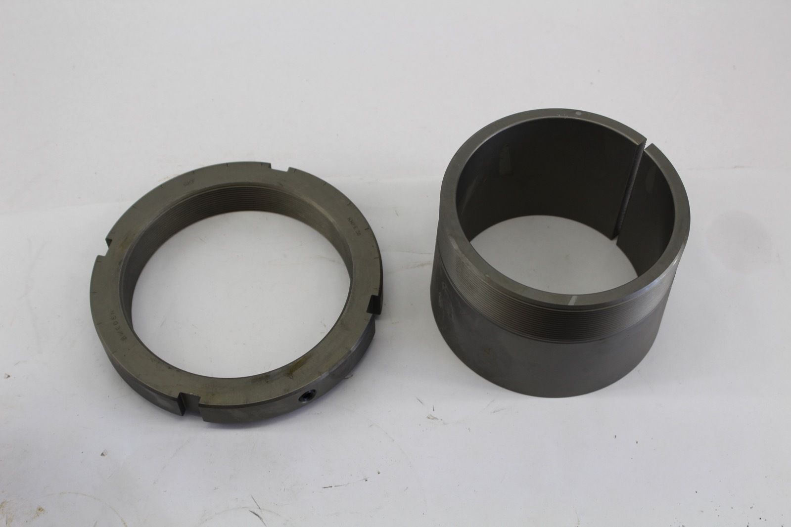 SKF Adapter Sleeve HA 3126 E ** (B233)