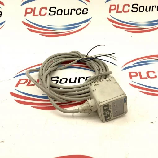 SMC ZSE40-01-62L DIGITAL READOUT PRESSURE SWITCH