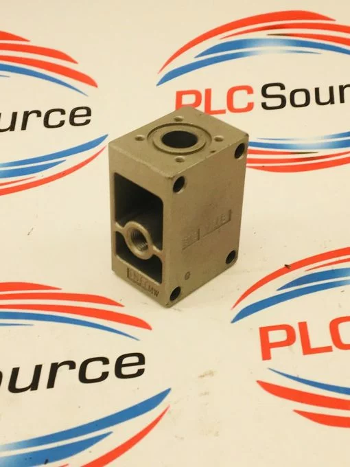 SMC VALVE PNEUMATIC VM8