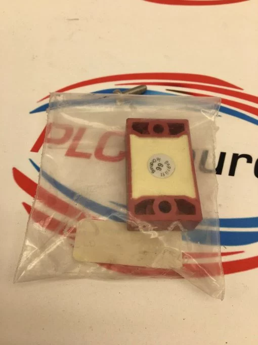 EUCHNER CES 071864 D-70771 SAFETY SWITCH HEAD ASSY - Image 3