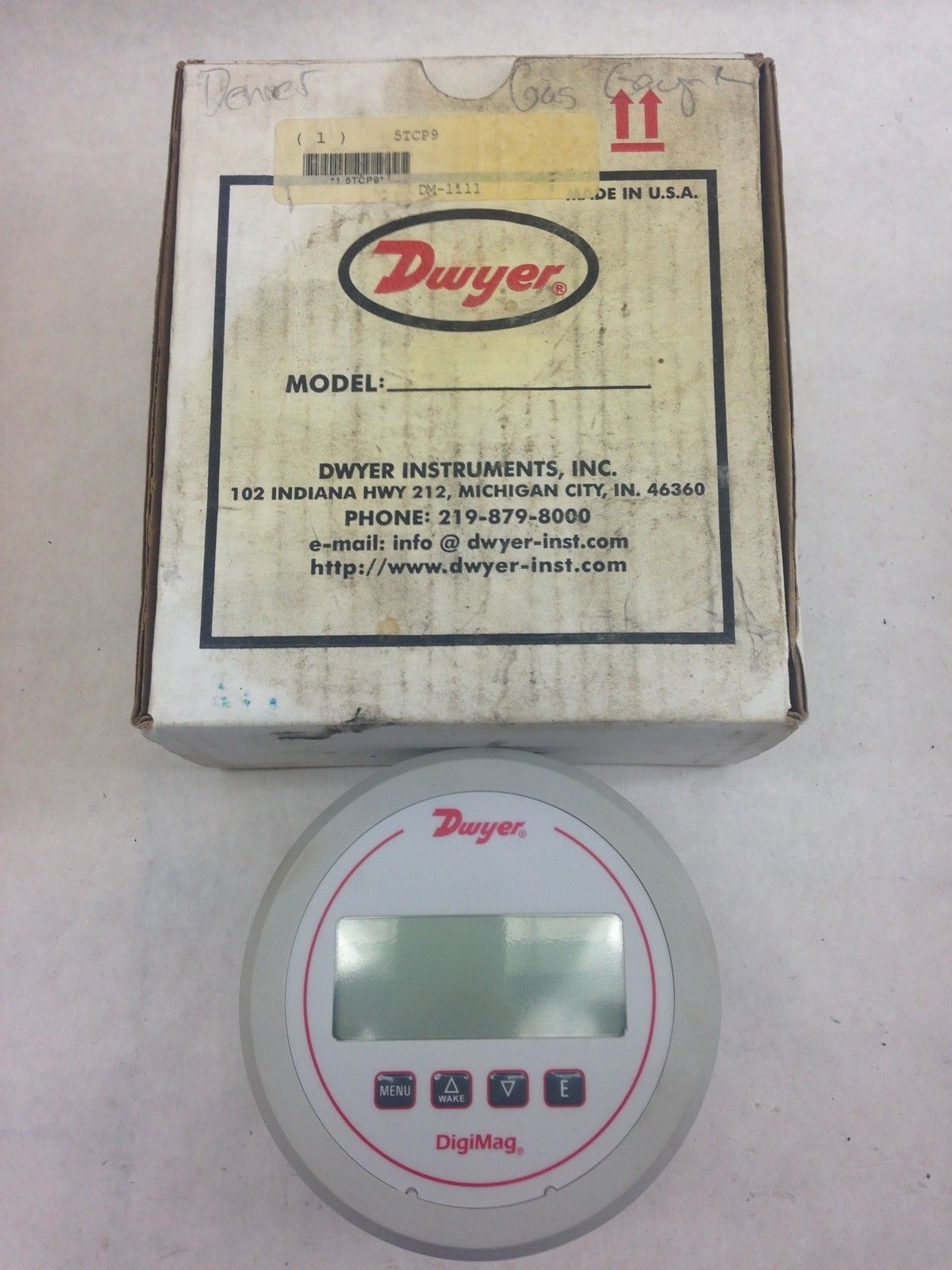 DWYER INSTRUMENTS DIGITAL LOW PRESSURE GAUGE DM-1111 (H341) 1