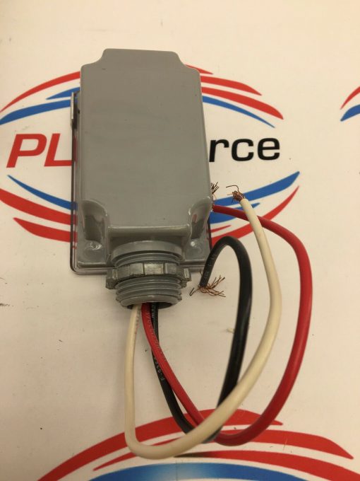 NITE LIGHTER FT168 OUTDOOR LIGHTING CONTROL 208-277VAC 50-60HZ - Image 4