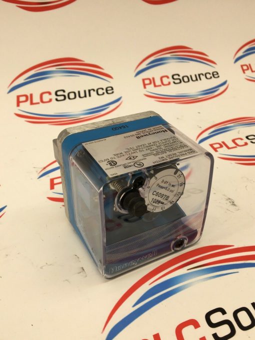 HONEYWELL GAS PRESSURE SWITCH MANUAL RESET M2 C6097B 1028