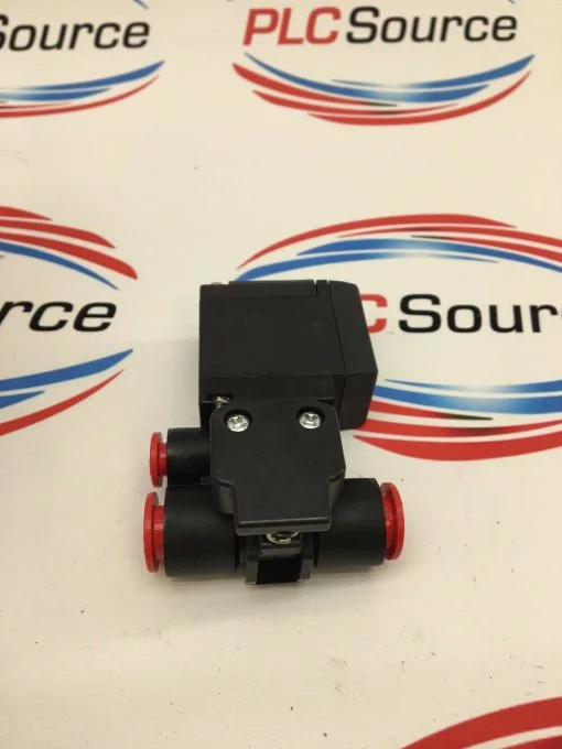 SMC VFD112Y-5M0-N07-X67A QD SOLENOID VALVE - Image 4