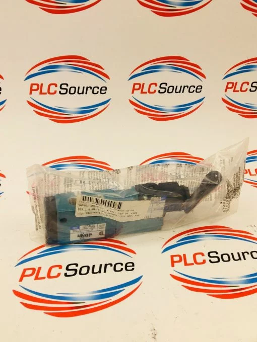 MAC 811C-PM-111CA-152  SOLENOID VALVE 4 WAY
