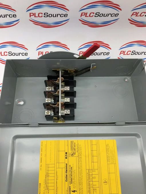 CUTLER-HAMMER DG323UGB GENERAL DUTY SAFETY SWITCH 100A 240V 3 POLE ENCLOSURE - Image 3