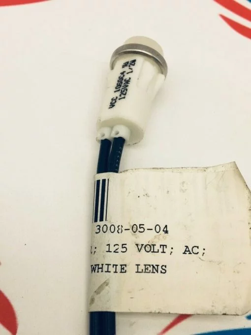 VCC 1050C4 WHITE LENS INDICATOR LIGHT 125 VAC    LOT OF 5 - Image 3