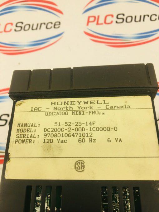 HONEYWELL UDC 2000 CONTROLLER DC200C-2-00D-1C0000-0 120VAC 60HZ 6V - Image 2