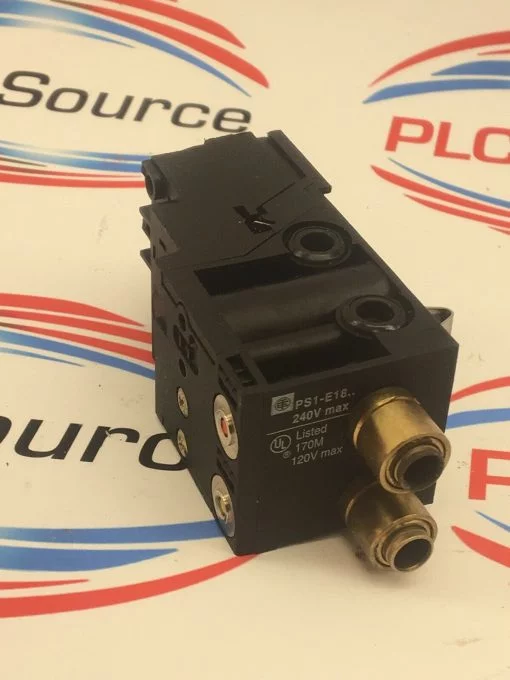 TELEMECANIQUE PS1-E18 120V 240V