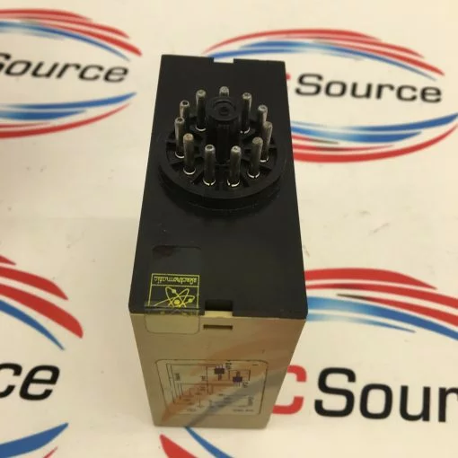 CARLO GAVAZZI ELECTROMATIC SV190 220 DUAL LEVEL RELAY - Image 3