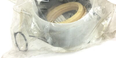 NEW IN BAG CASCADE 560349 LIFT CYLINDER SEAL KIT, FAST SHIPPING! SB1 1