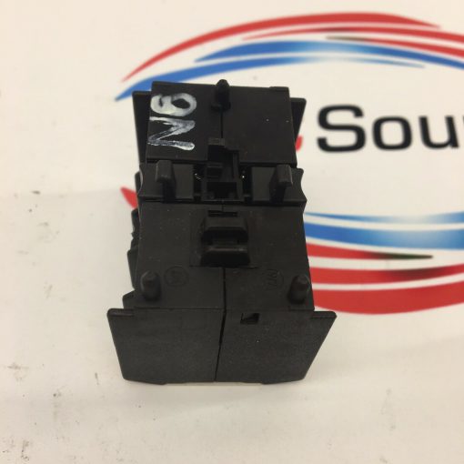 EATON 22 DIL E AUXILIARY CONTACTS   Lot of 2 - Image 3