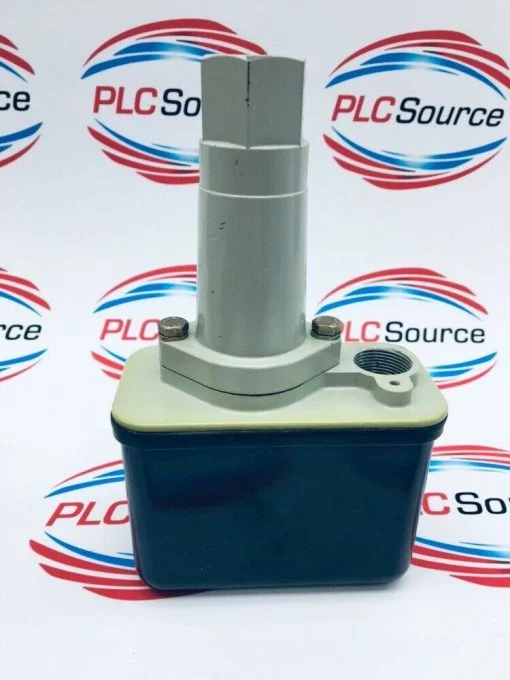 SIEMENS 3SE1-001  LIMIT SWITCH VDE0660 - Image 2