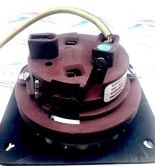 MENNEKES ARROW HART AH360R6W 60A 250VAC WATER-TIGHT RECEPTACLE - Image 2