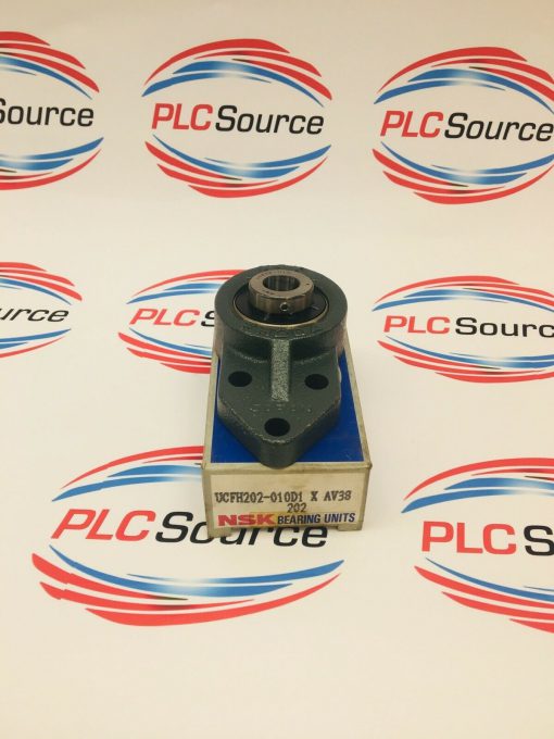 NSK UCFH202-010D1 X AV38 202 3-BOLT FLANGE MOUNTED BEARING