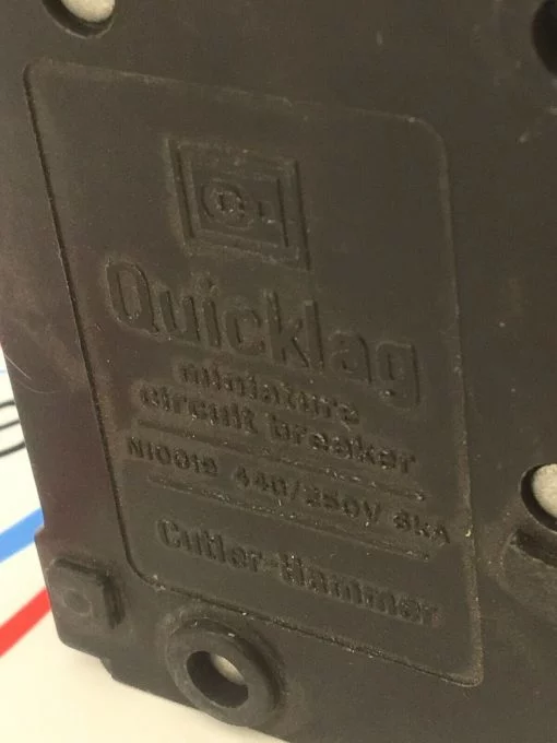 EATON QUICKLAG MINIATURE CIRCUIT BREAKER N10019 440/250V 6KA CUTLER HAMMER 10A - Image 2