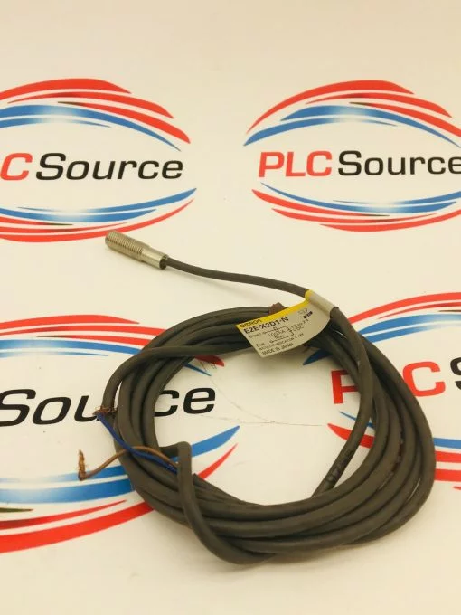 OMRON PROXIMITY SWITCH E2E-XD21-N