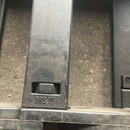 IGUS 38.01.300 385.15 CABLE CARRIER CHAIN 15-links - Image 2