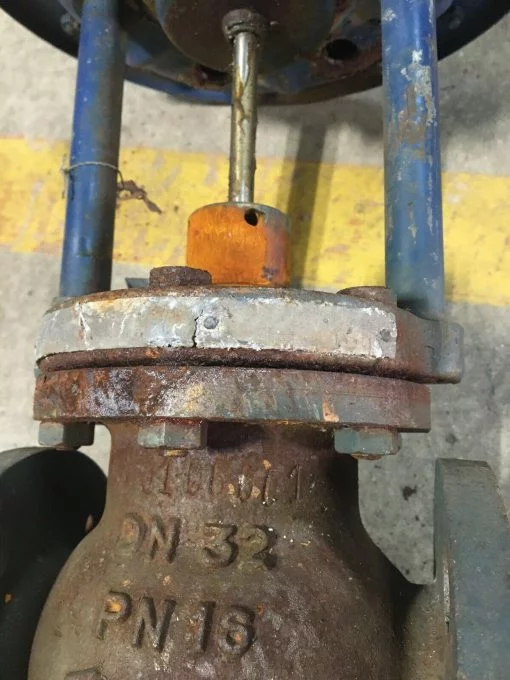 PLEIGER DN32 PN16 ACTUATED GLOBE VALVE - Image 6