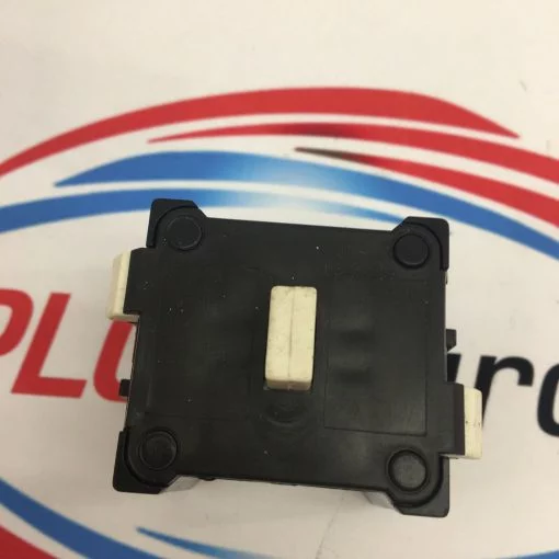 INDUSTRIAL POWER PRSL0505PI Pendant Controls Station Contacts - Image 3