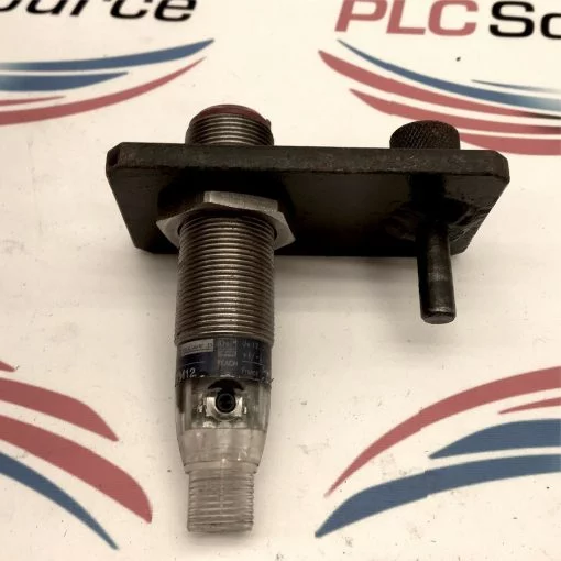 TELEMECANIQUE XUB0BPSNM12 PHOTOELECTRIC SENSOR