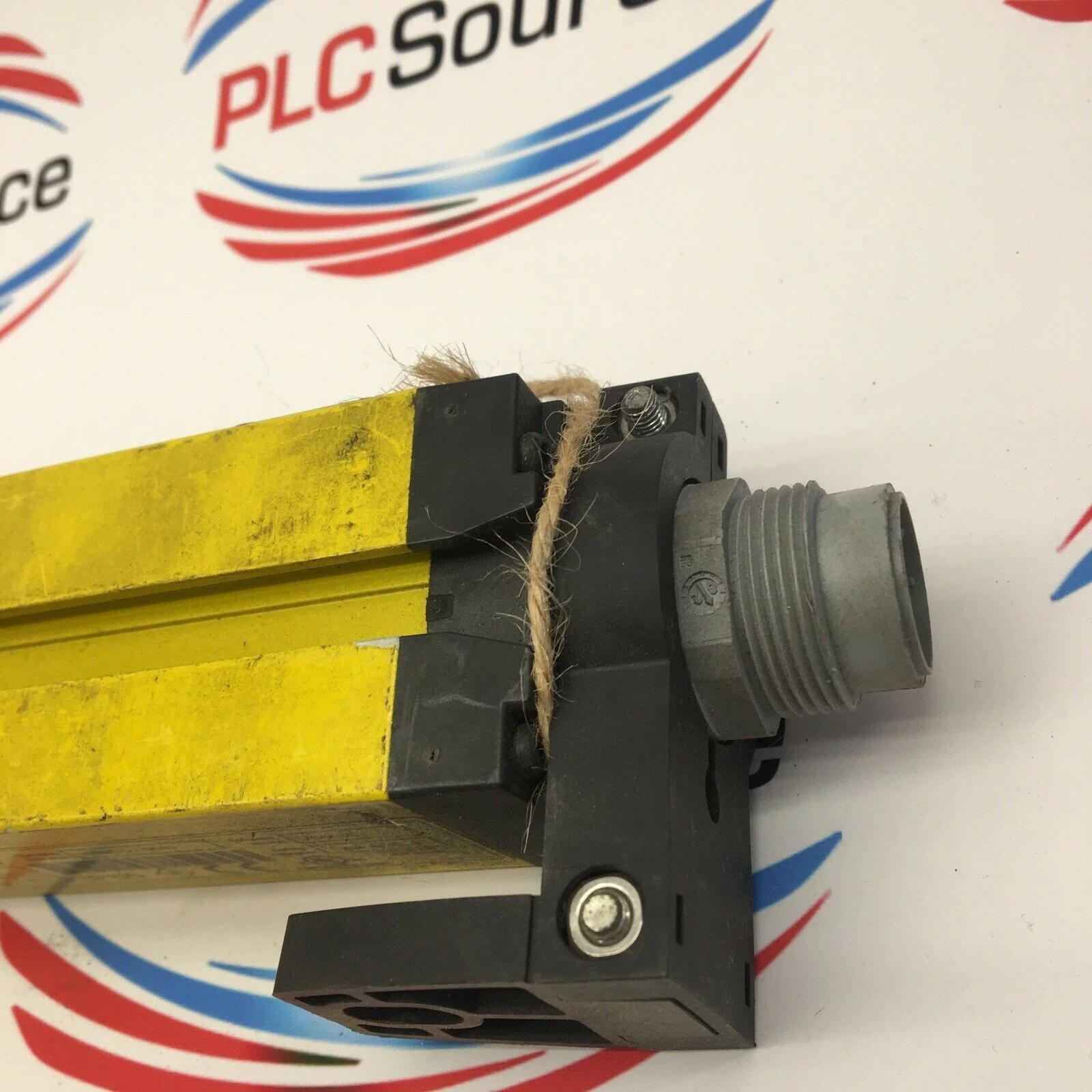 SICK C40S-0603AA030 Light Curtain Sender 1 022 222 24V 3.9W 600MM 30MM - Image 4