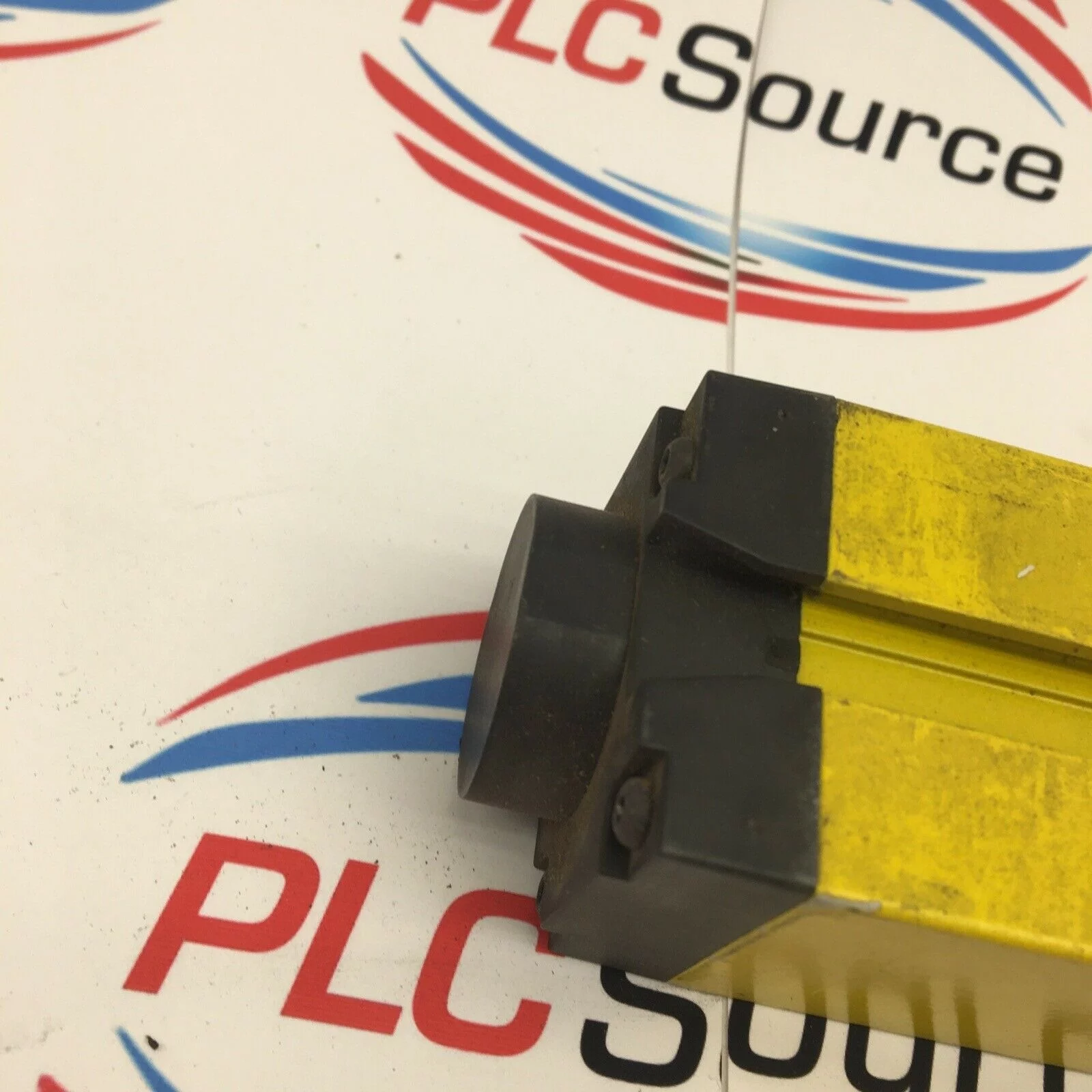 SICK C40S-0603AA030 Light Curtain Sender 1 022 222 24V 3.9W 600MM 30MM - Image 5