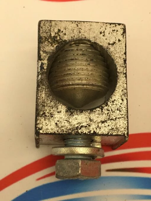 ILSCO D2745 WIRE LUGS  500MCM-4 AL7CU     4-PACK - Image 4