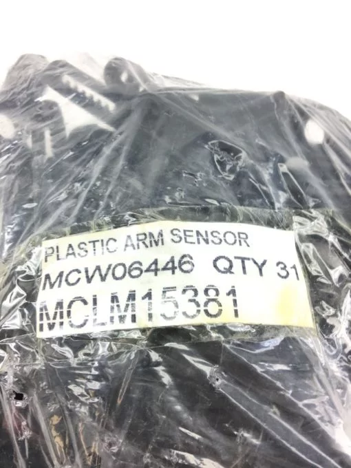NEW IN BAG LOT OF 31Â MCW06446 PLASTIC ARM SENSORS, FAST SHIPPING! (B386) 2