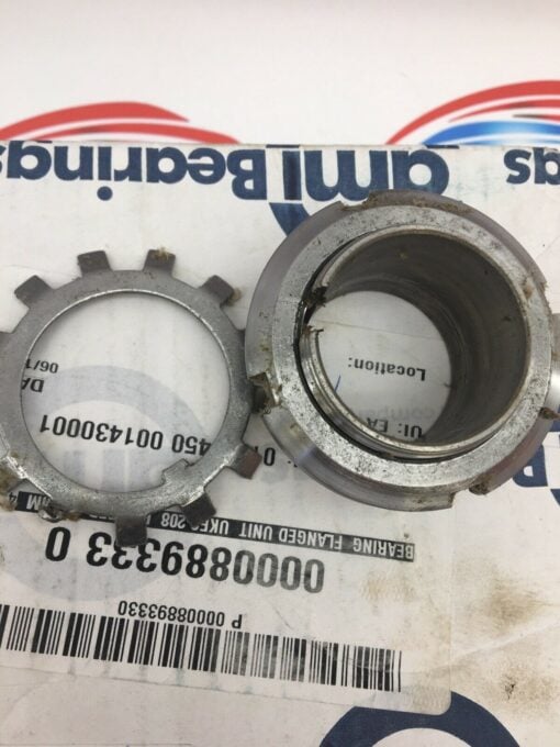 AMI UKFC208+H308 4-BOLT ROUND FLANGE MOUNTED BEARING w/ SLEEVE ADAPTER - Image 4