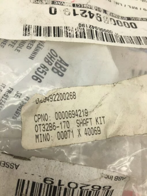 ABB OT32B6-170  SHAFT DISCONNECT SWITCH KIT - Image 4