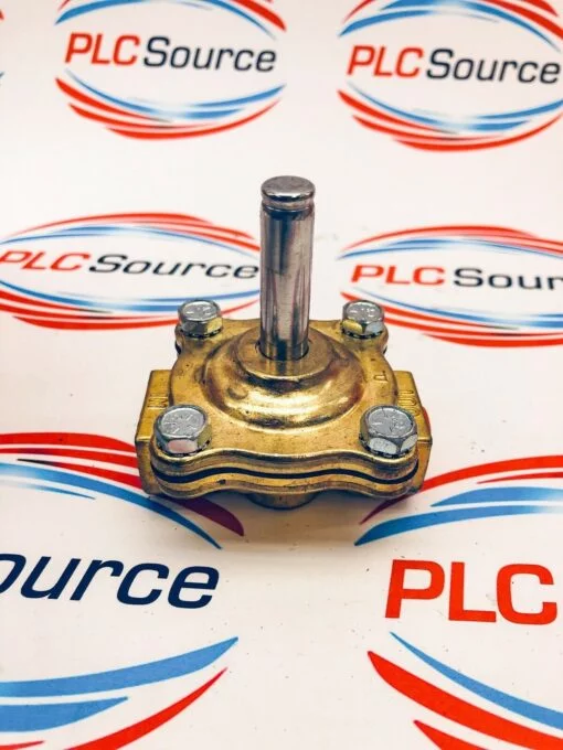 ASCO 2-WAY BRASS SOLENOID VALVE BODY 3/8”NPT APPEARS TO BE 8210