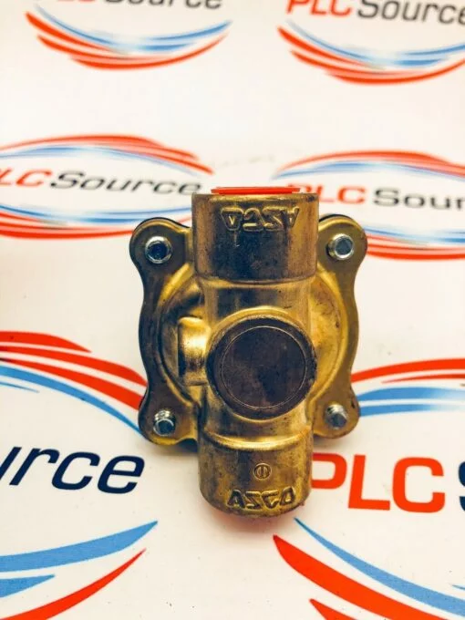ASCO 2-WAY BRASS SOLENOID VALVE BODY 3/8”NPT APPEARS TO BE 8210 - Image 2