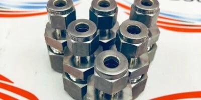 SWAGELOK SS-810-6-2  REDUCING UNION 316SS  XC2 1/2 to YA2 1/8  6-PACK