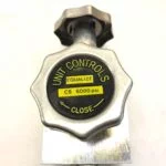 NEW UNIT CONTROLS CS 6000PSI 1/2â? NPT KNOB CONTROL VALVE MANIFOLD, (B426) 2