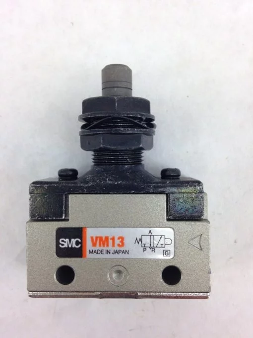 SMC VM13 VALVE AND SWITCH (A839) 1