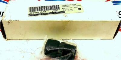 231026 HI-PERFORMANCE LAB ELECTRODE GLAND, BLACK