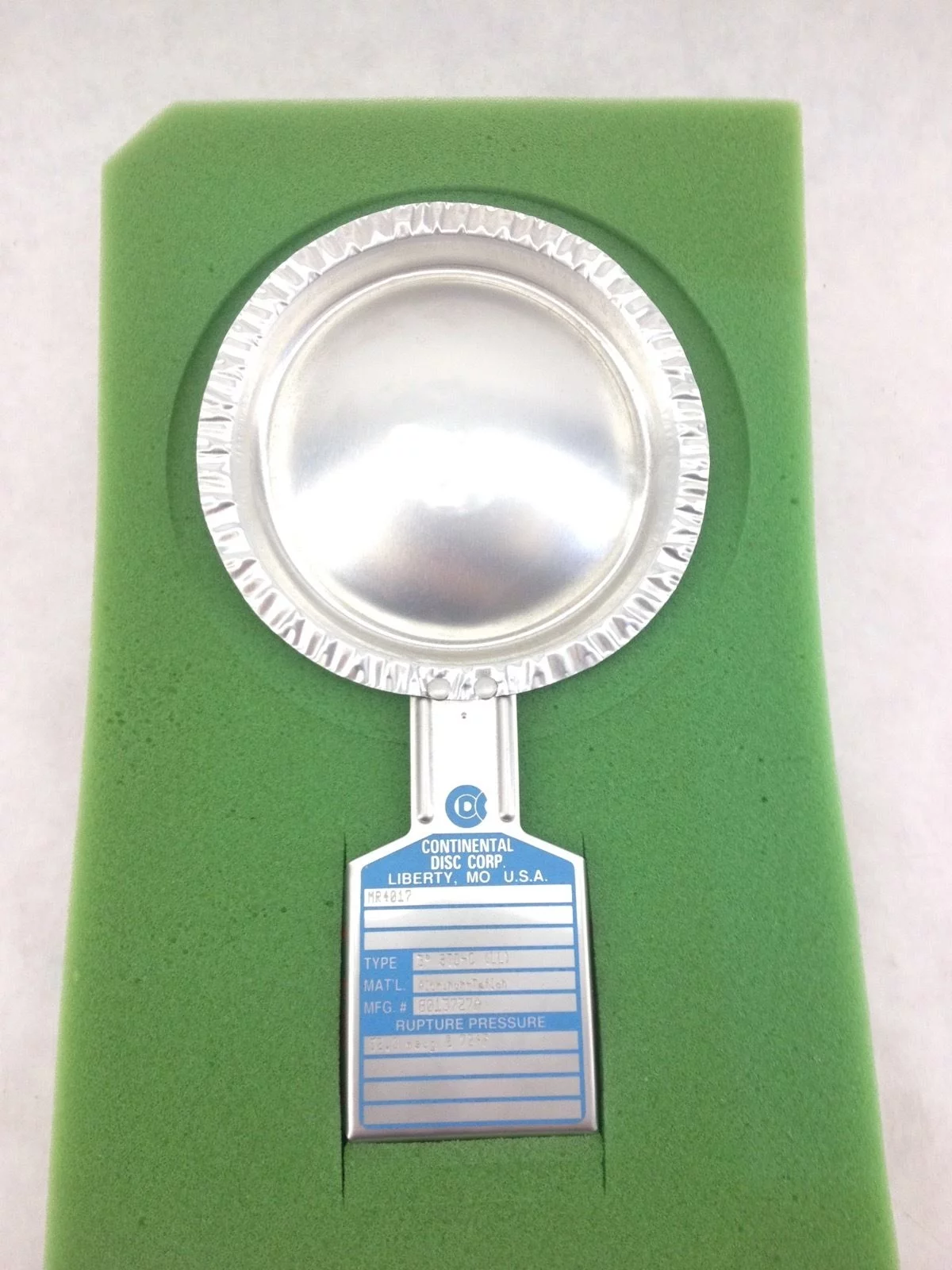 NIB! CONTINENTAL DISC CORP 8013727A 3â? RUPTURE DISC STD-C (LL) FAST SHIP! (B110) 1