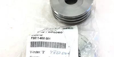 (2) NEW HENNECKE PISTON CYLINDER FOR 2